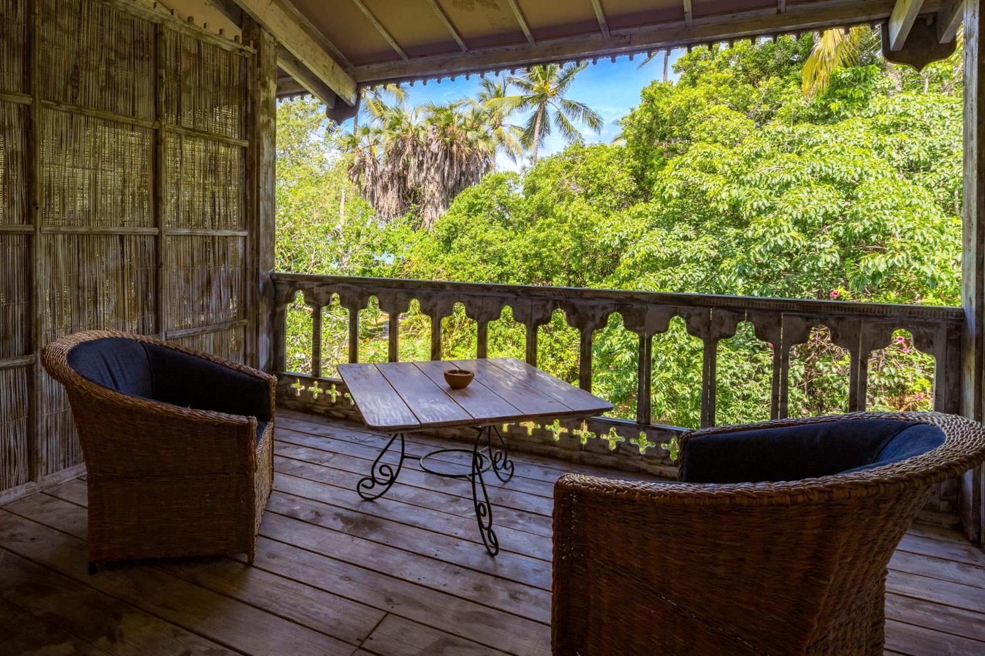 Zimmer mit Gartenblick